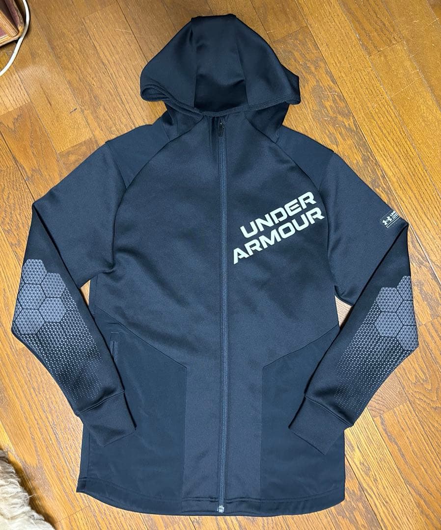 【アンダーアーマー 】ニットジャケット&パンツセットアップ【メンズMサイズ】