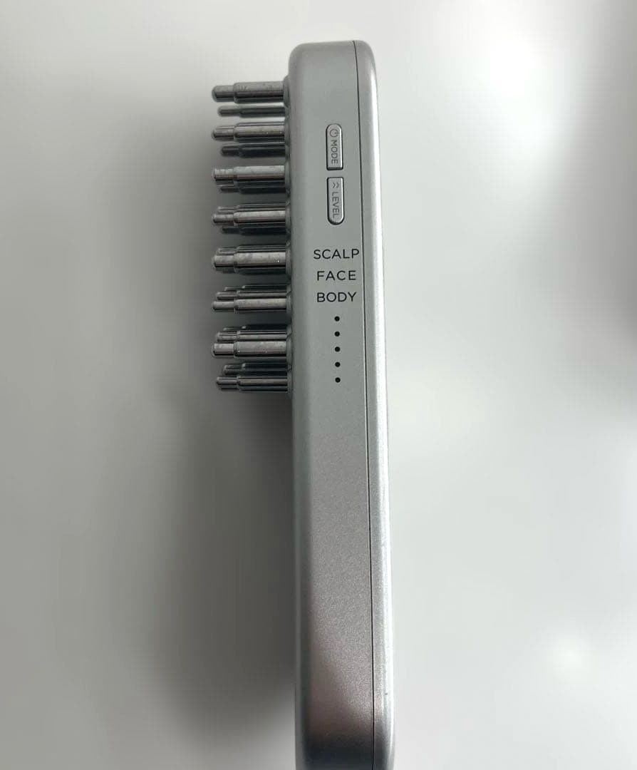 SALONIA EMS LIFT BRUSH シルバー