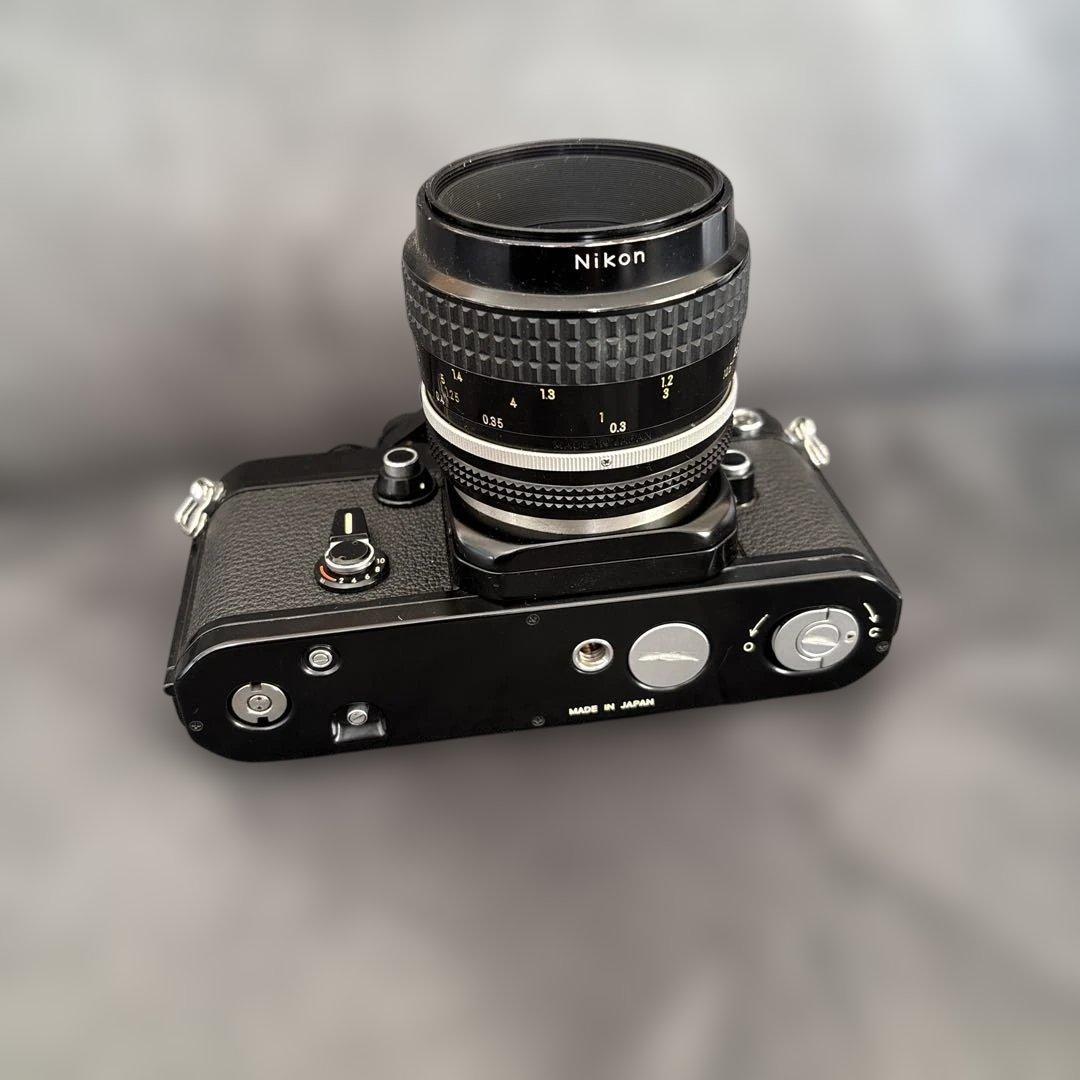 Nikon F2 AS フィルム一眼レフカメラ　用品セット