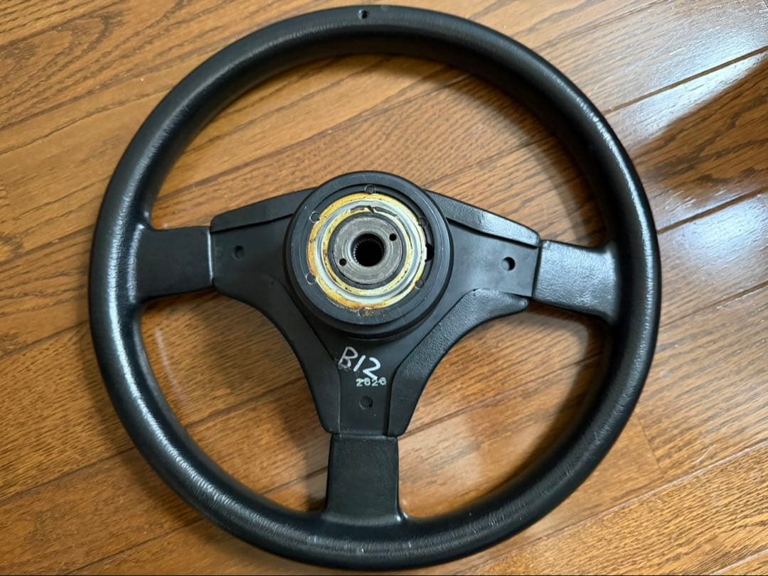 スズキ 純正ステアリング　カプチーノ　3スポーク