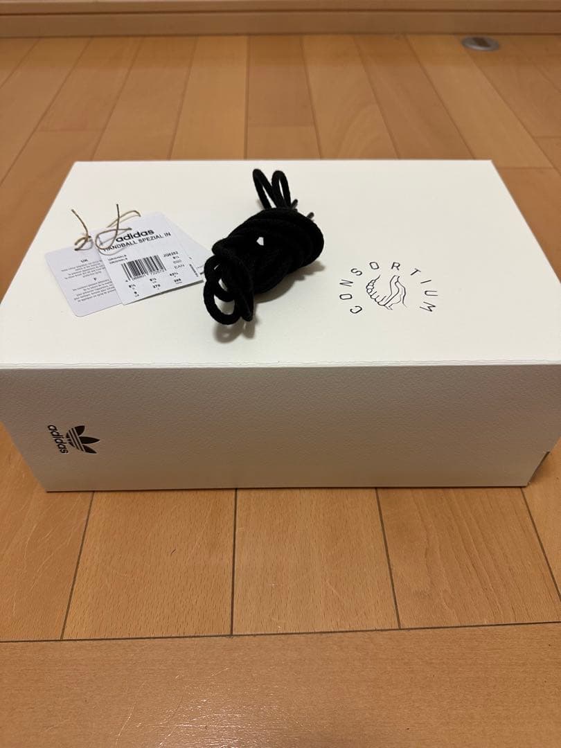 adidas×invincible Handball Spezial 27.0