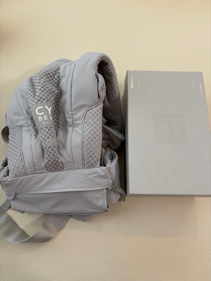 Cybex Coya Carrier グレー