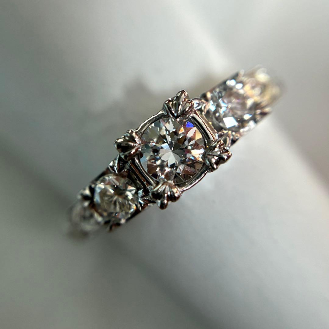 pt850 上品なアンティーク ダイヤモンド リング
