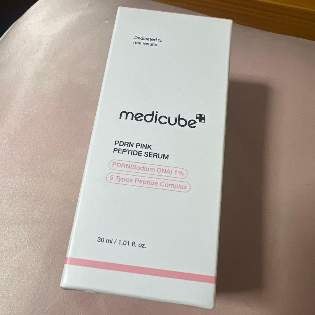 MEDICUBE AGE-Rブースタープロ ピンク