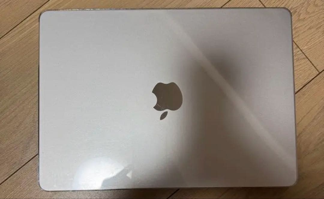 Apple MacBook Air m2 8gb 512gbシルバー 大学生