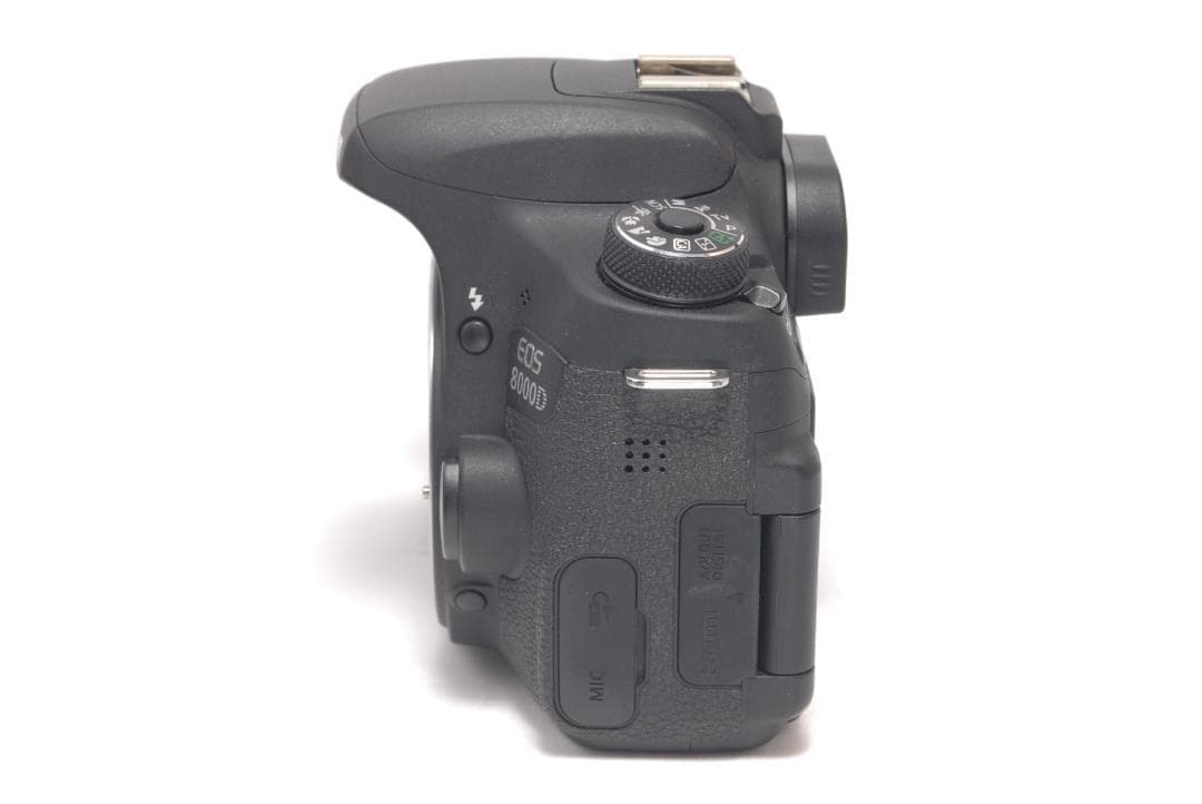 ⭐️遠くも近くもOK⭐️Canon EOS 8000D キャノン　デジタル一眼