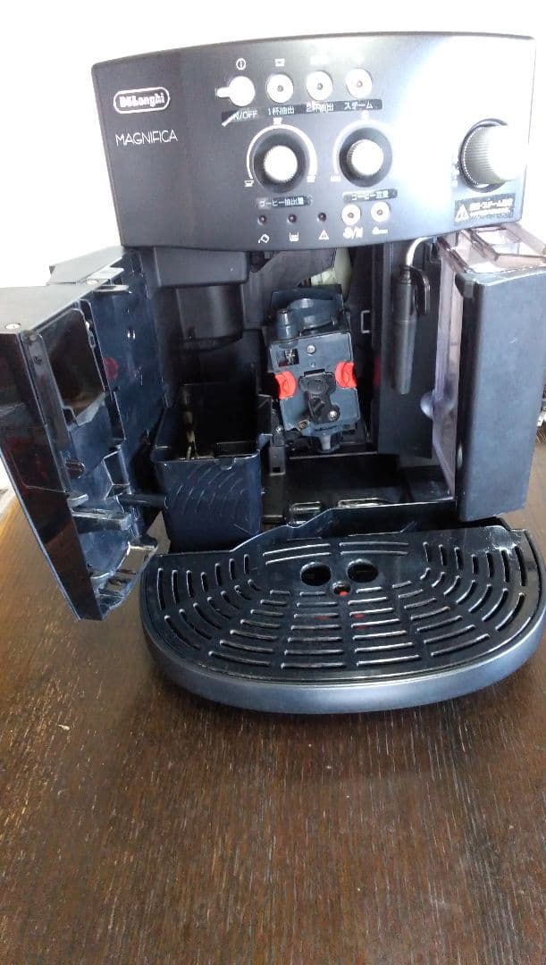 De'Longhi デロンギ全自動コーヒーマシン ブラック特別価格品