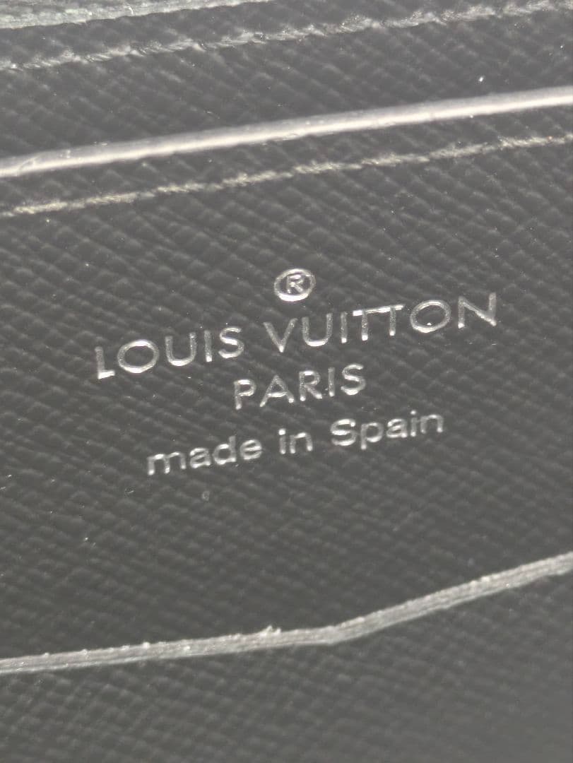 ルイヴィトン ジッピーXL モノグラム・エクリプス 長財布