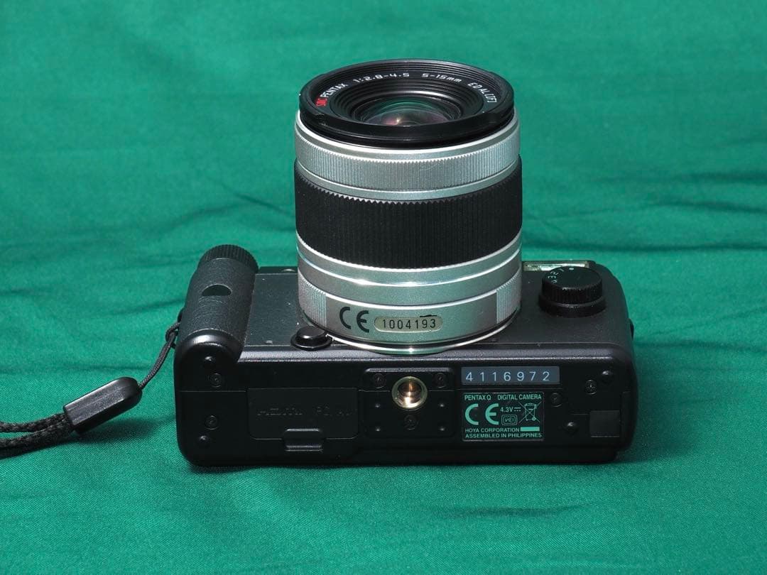 PENTAX Q本体、 標準ズーム、望遠ズーム、フィッシュアイ　セット