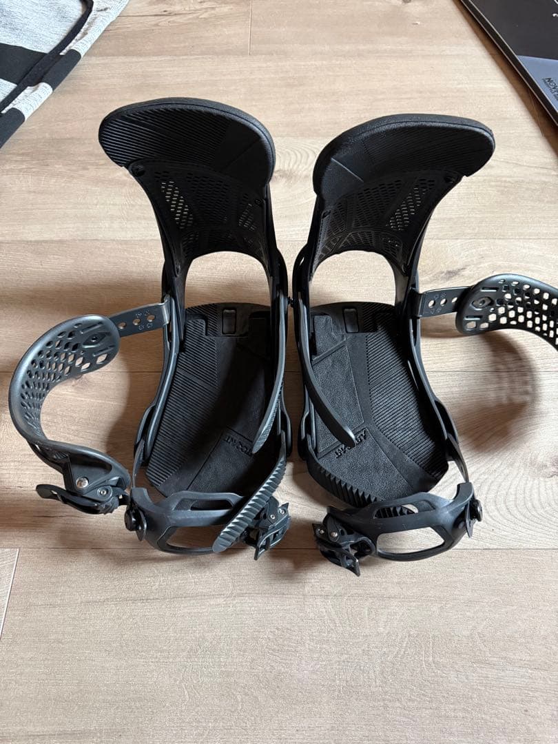 BURTON Malavita ‘22-23 Black Sサイズ