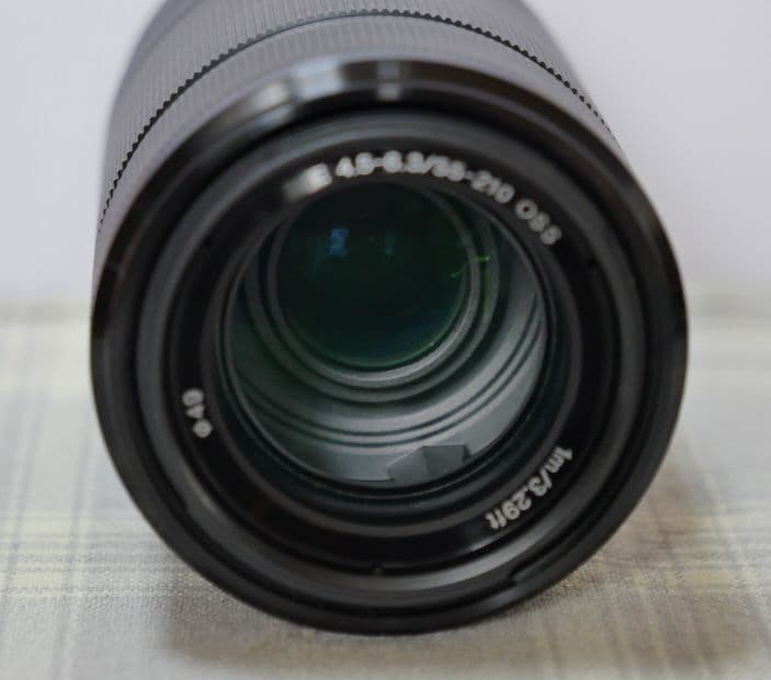 超美品 Sony 55-210mm f4.5-6.3レンズ