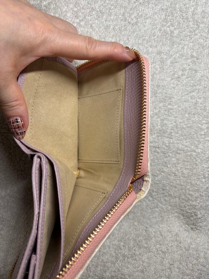 「始まりの白い香水」ホワイトローズ