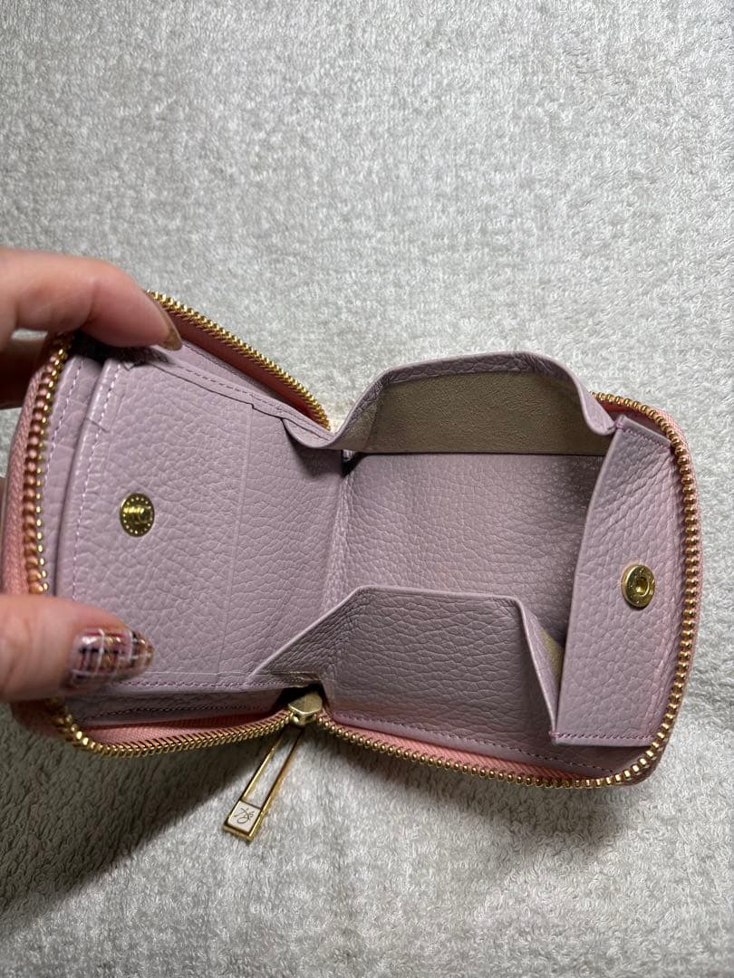 「始まりの白い香水」ホワイトローズ