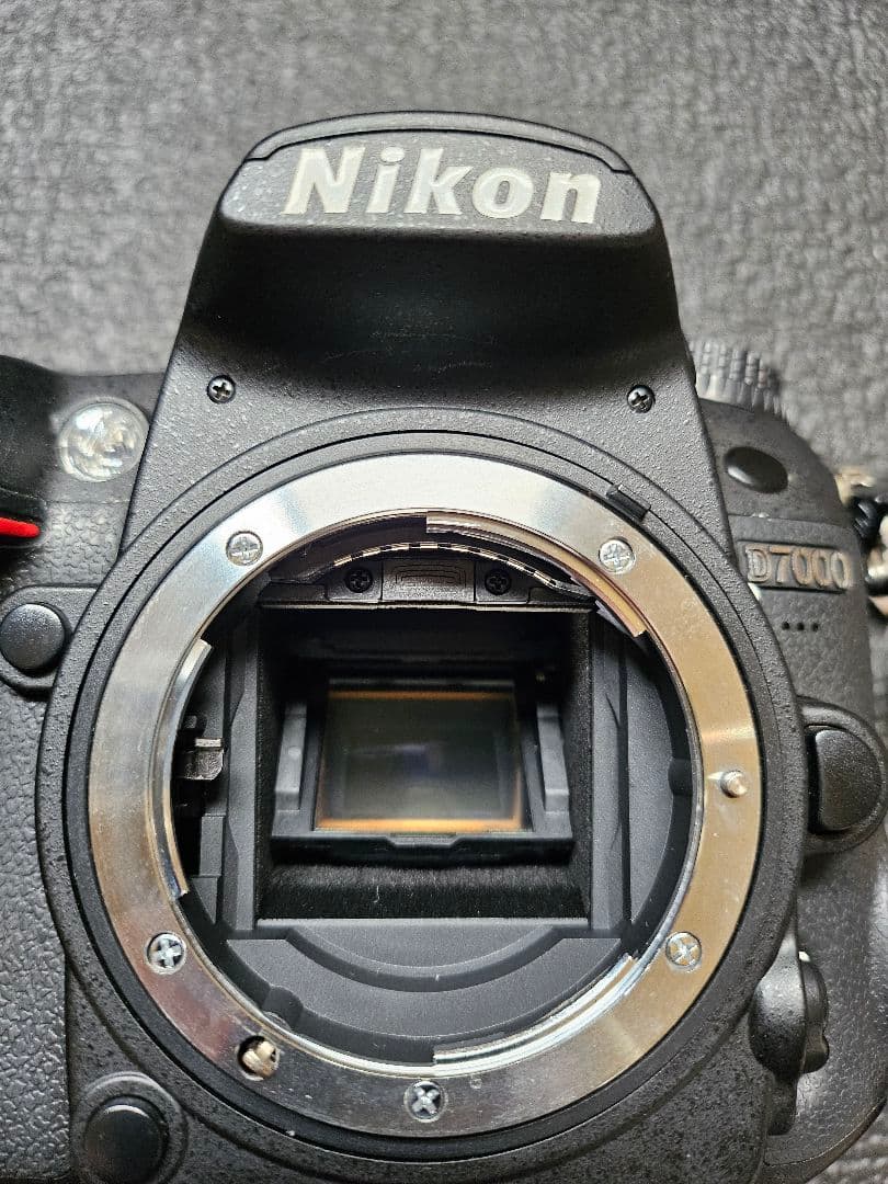 Nikon　d7000　レンズ　2本　ズーム　マクロ　ショット数約3200回