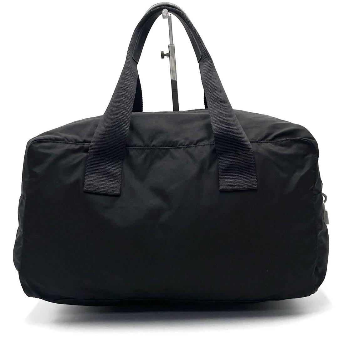 プラダ 三角ロゴ アイコン ボストンバッグ プレート 白タグ ブラック 黒