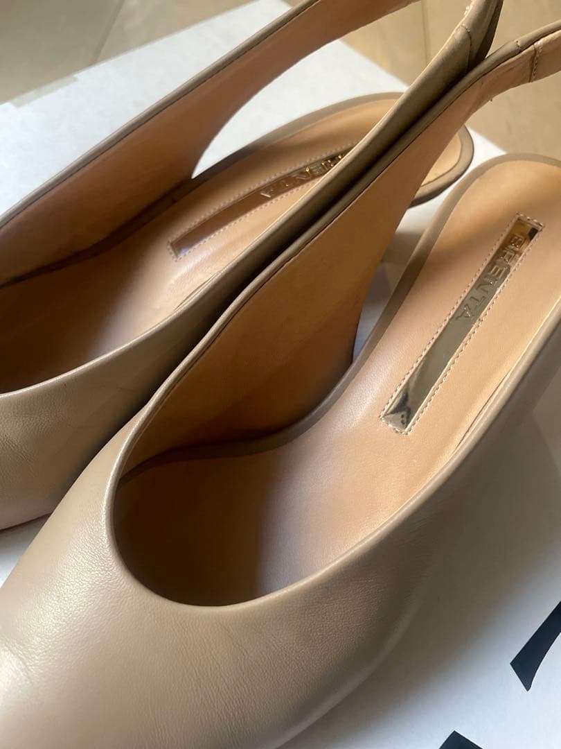 ドゥーズィエムクラス　新品同様　ブレンタ　パンプス　ストラップ