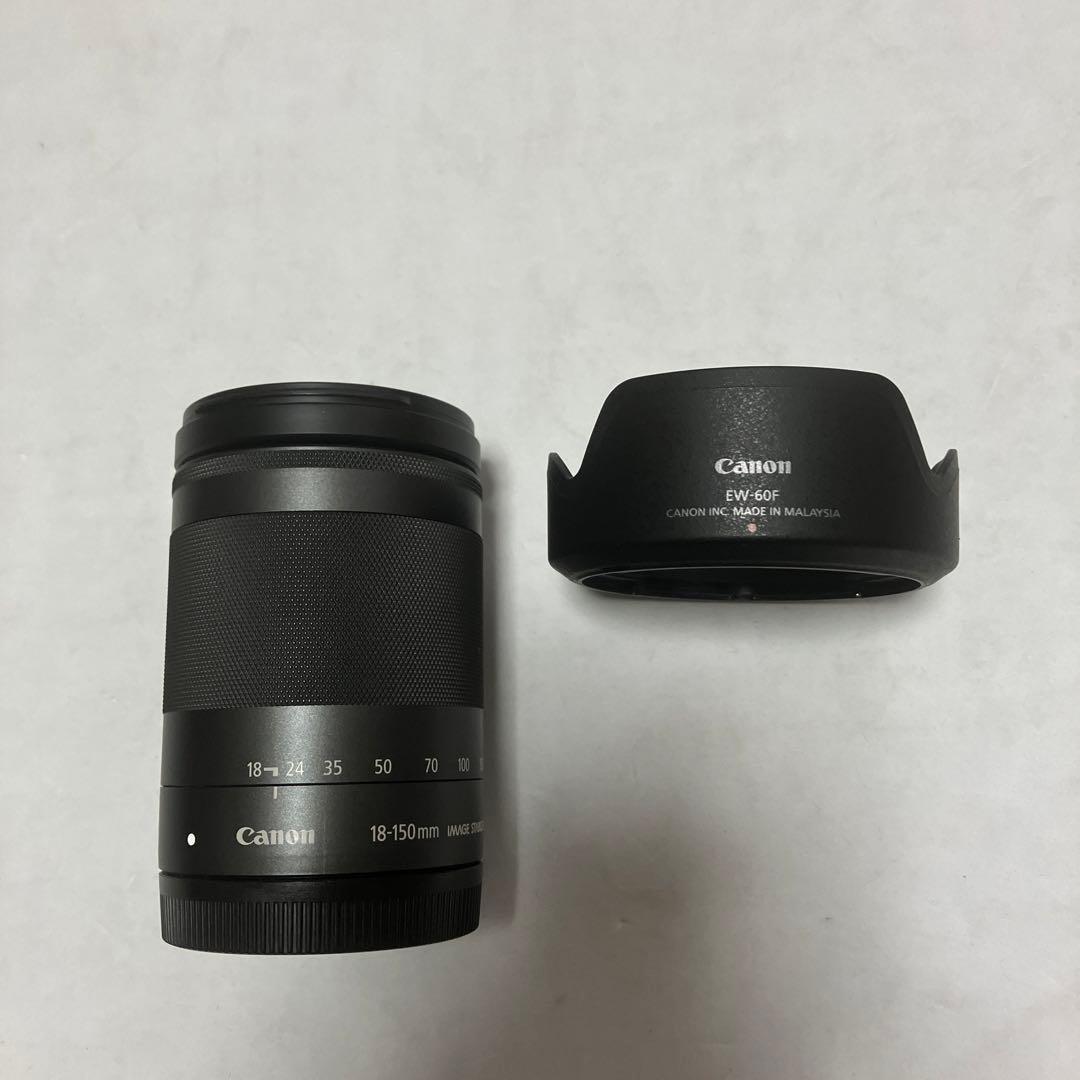 美品Canon純正EF-M18〜150㎜、純正フード、エレコム製レンズケース他