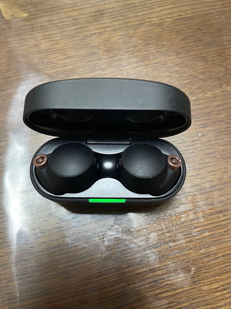 wf-1000xm4 イヤホンバッテリー新品交換済み
