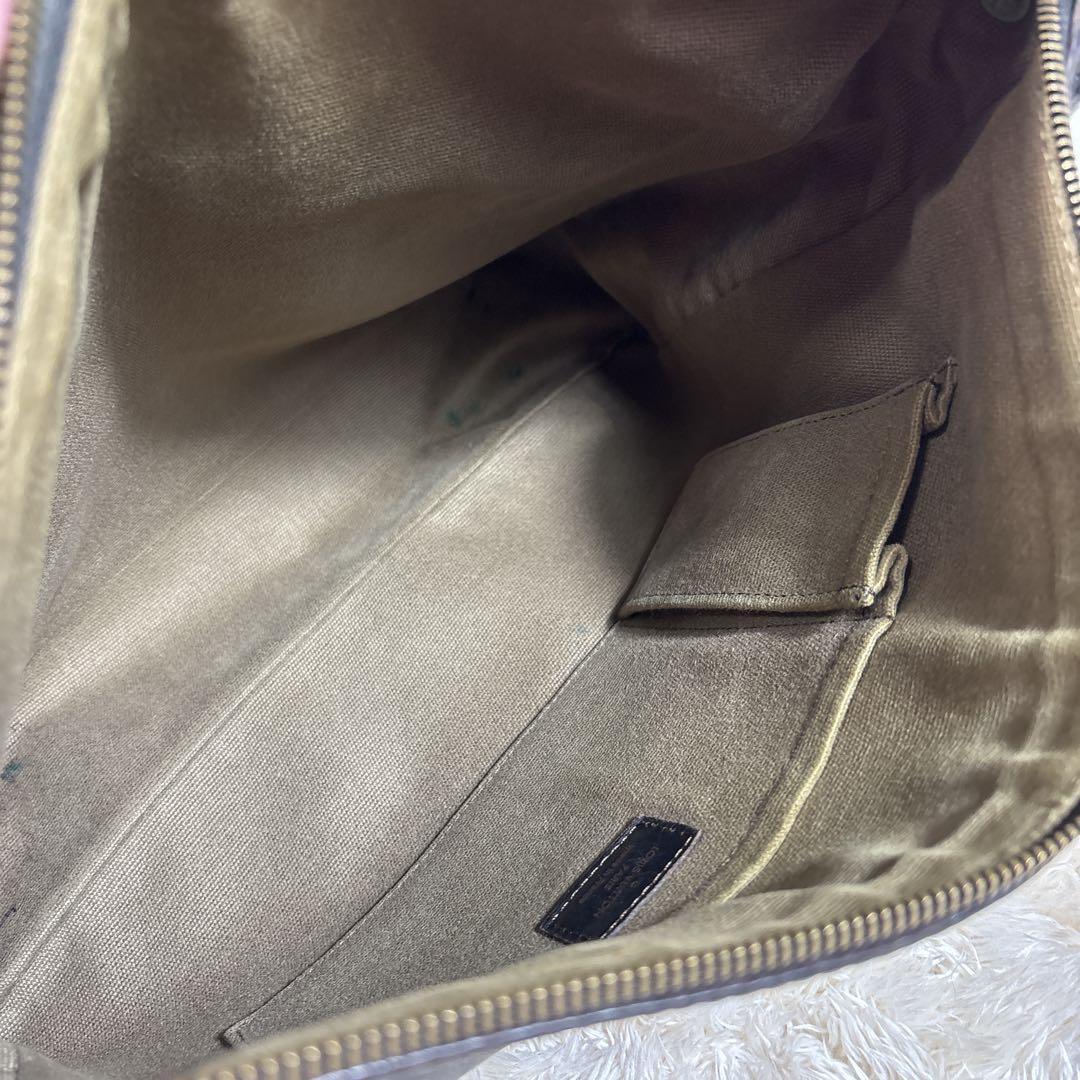 LOUIS VUITTON ルイヴィトン ユタ ウィチタ ショルダーバック 茶色