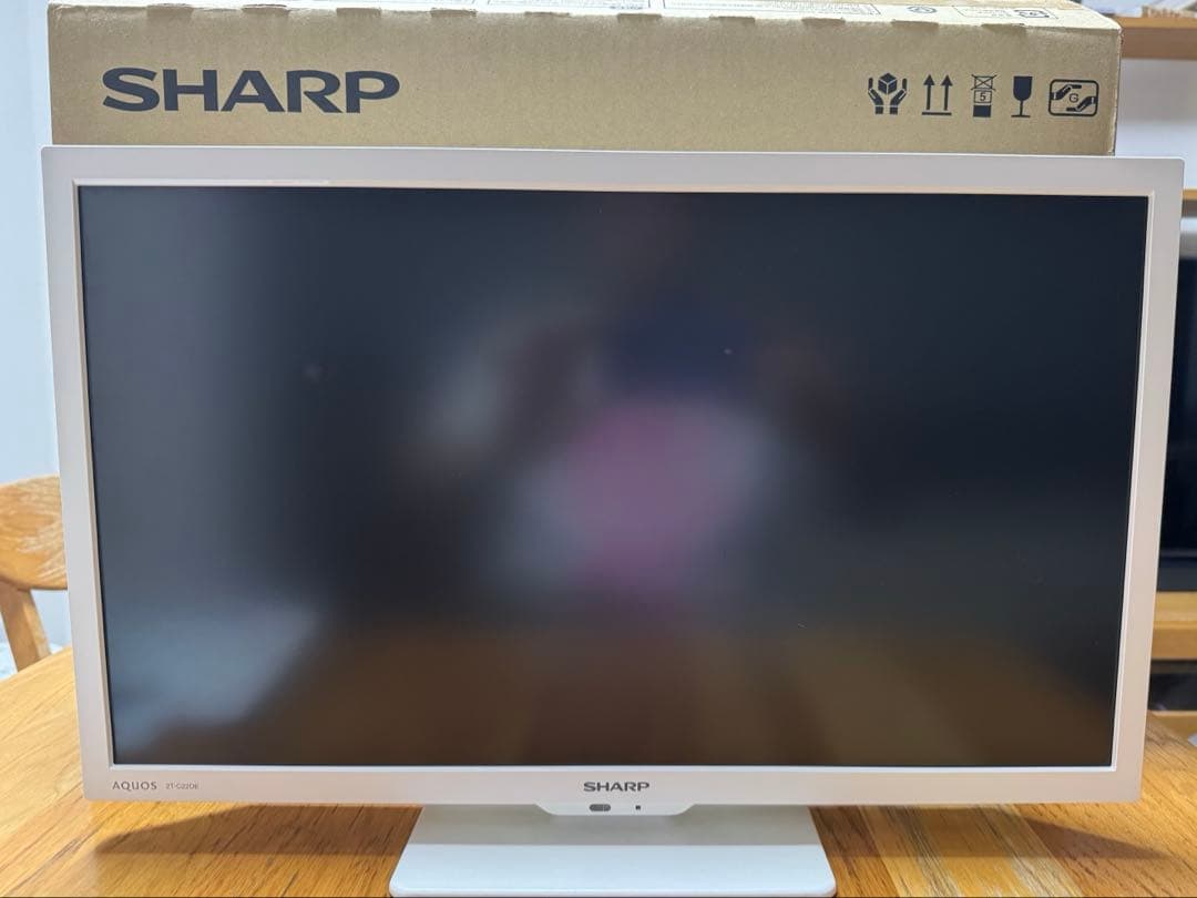 シャープ　液晶テレビ　2T-C22DE-W