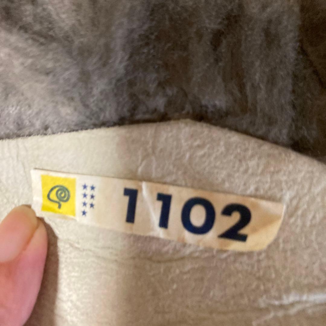 ダークチャコールグレー ムートンラグ