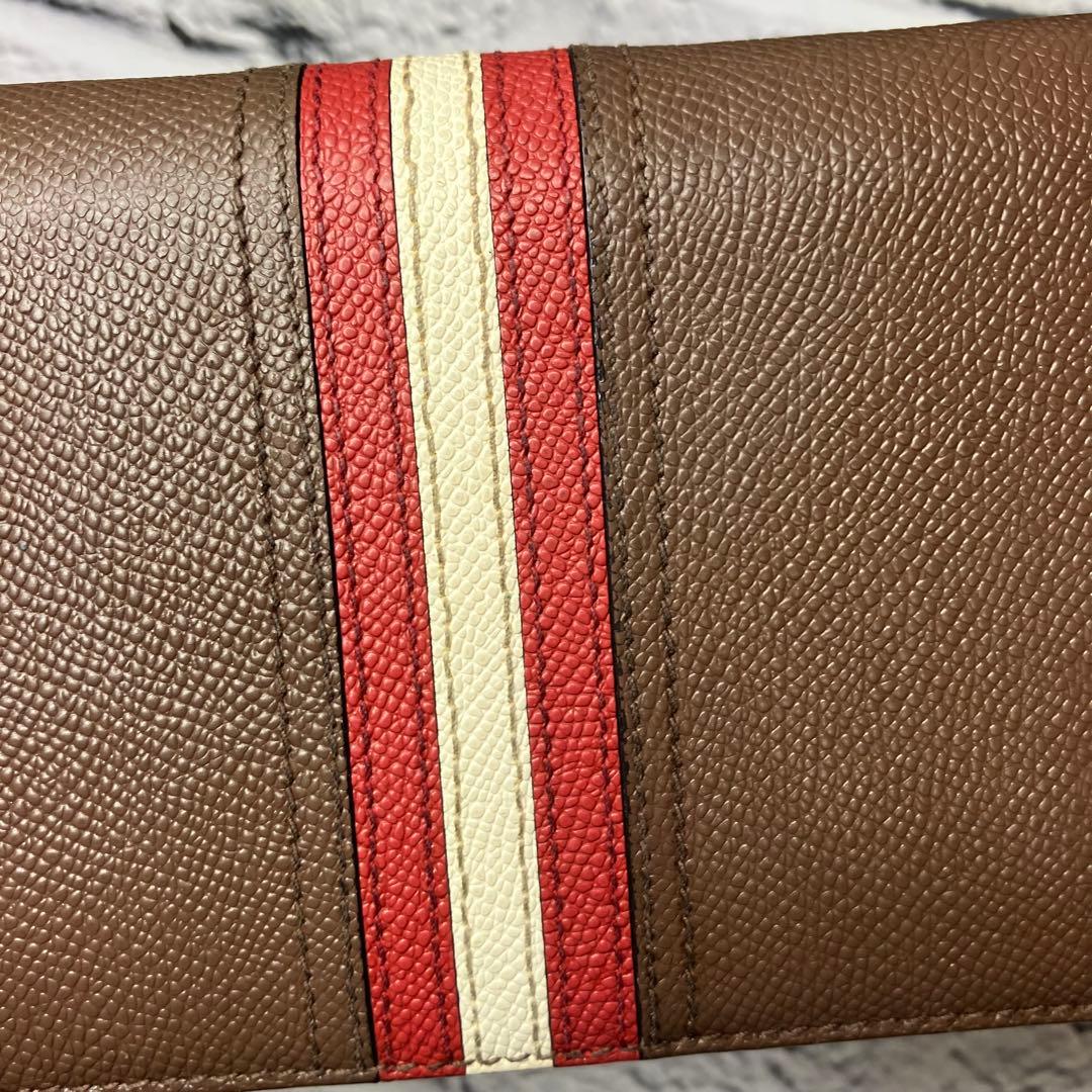 美品✨バリー トレインスポッティング シボ革 ロゴ金具 ラウンドジップ 長財布