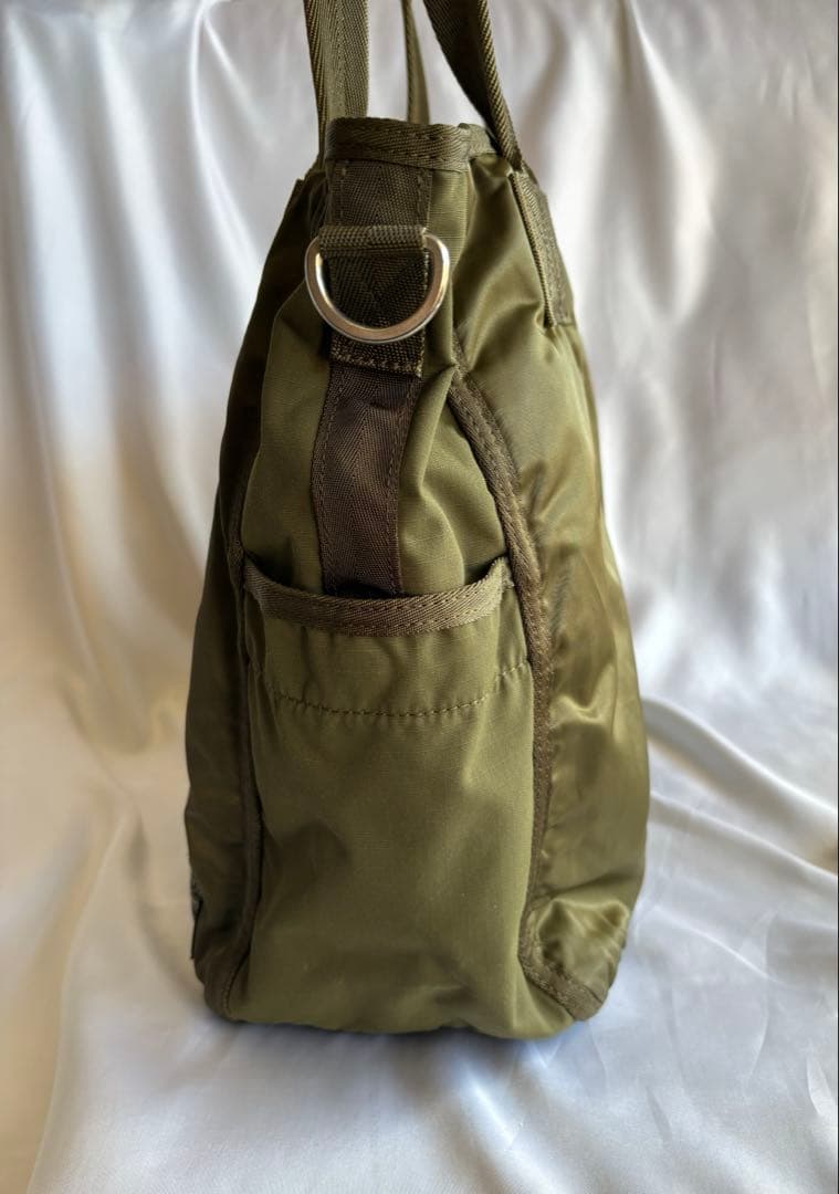 吉田カバン　PORTER　ポーター　フレーム　トートバッグ オリーブ色 2way