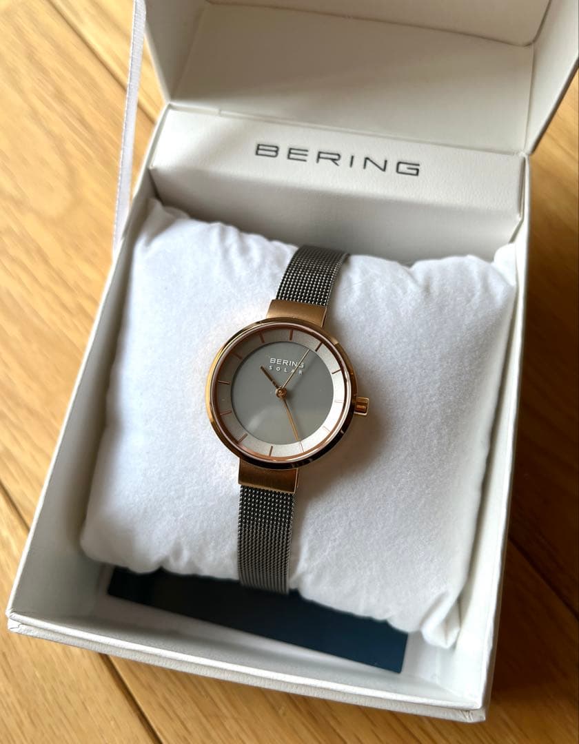 【美品】BERING ベーリング ソーラー時計 レディース