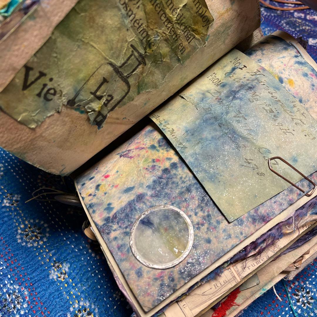 庭の本棚 「襤褸の本9〜異世界の街〜」 　ジャンクジャーナル