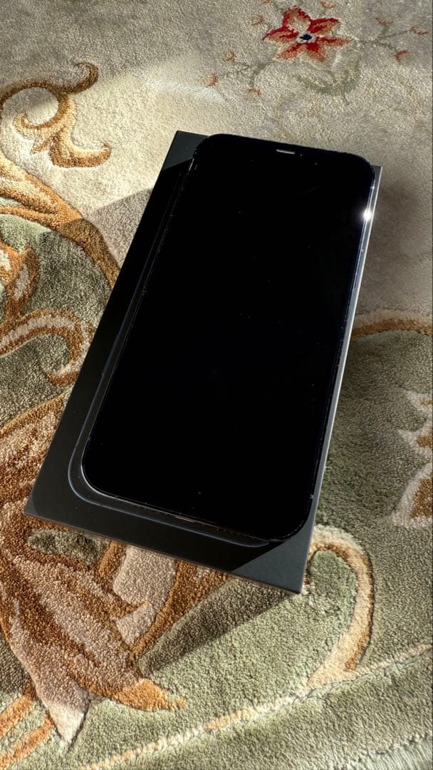 iPhone 12 Pro Max 512GB SIMフリー