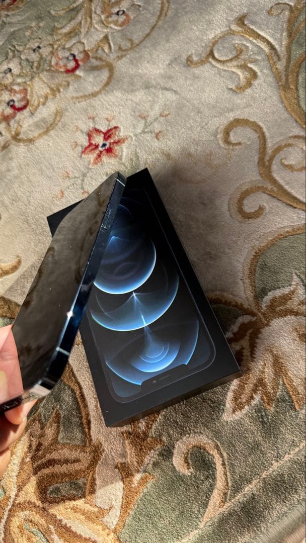 iPhone 12 Pro Max 512GB SIMフリー