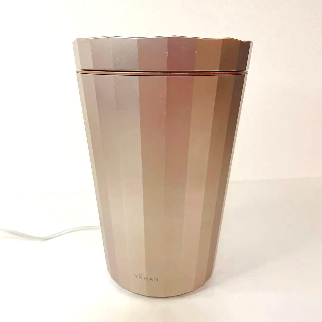 YA-MAN（ヤーマン）のフェイススチーマー フォトシャイン IS-100P