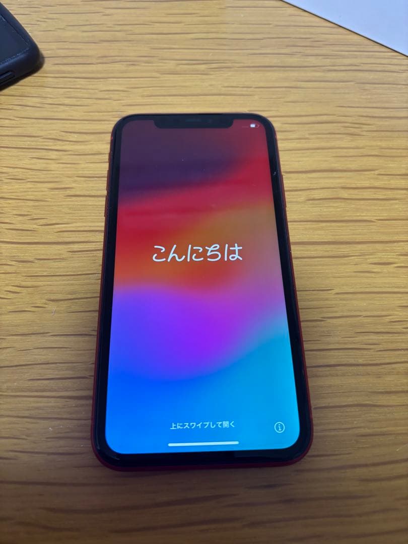 Apple iPhone 11 (赤) 本体