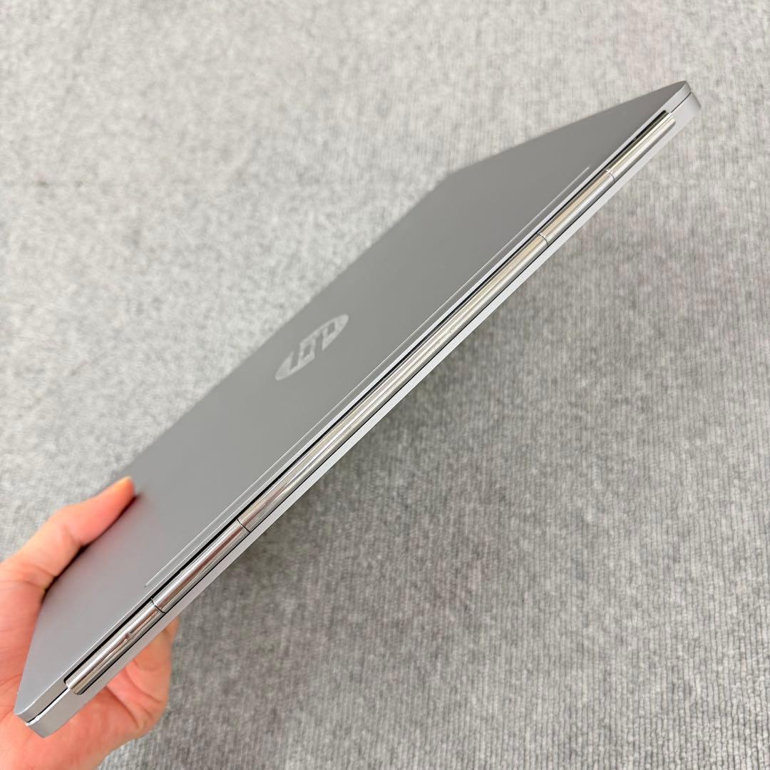 Windowsノート本体 HP EliteBook Folio G1 /m5/8GB/128GB