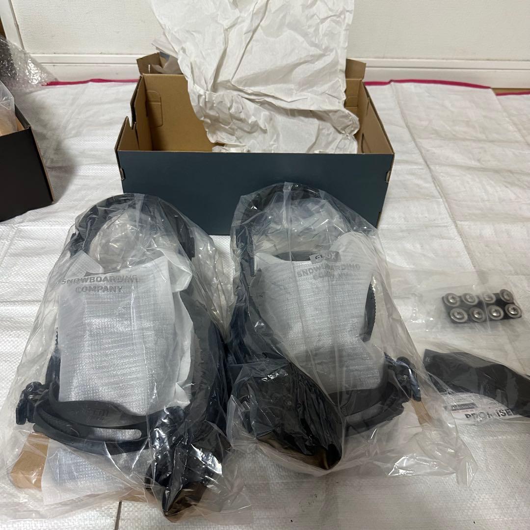 使用8回 21-22 FLUX DS Mサイズ 25〜28cm 送料込匿名配送