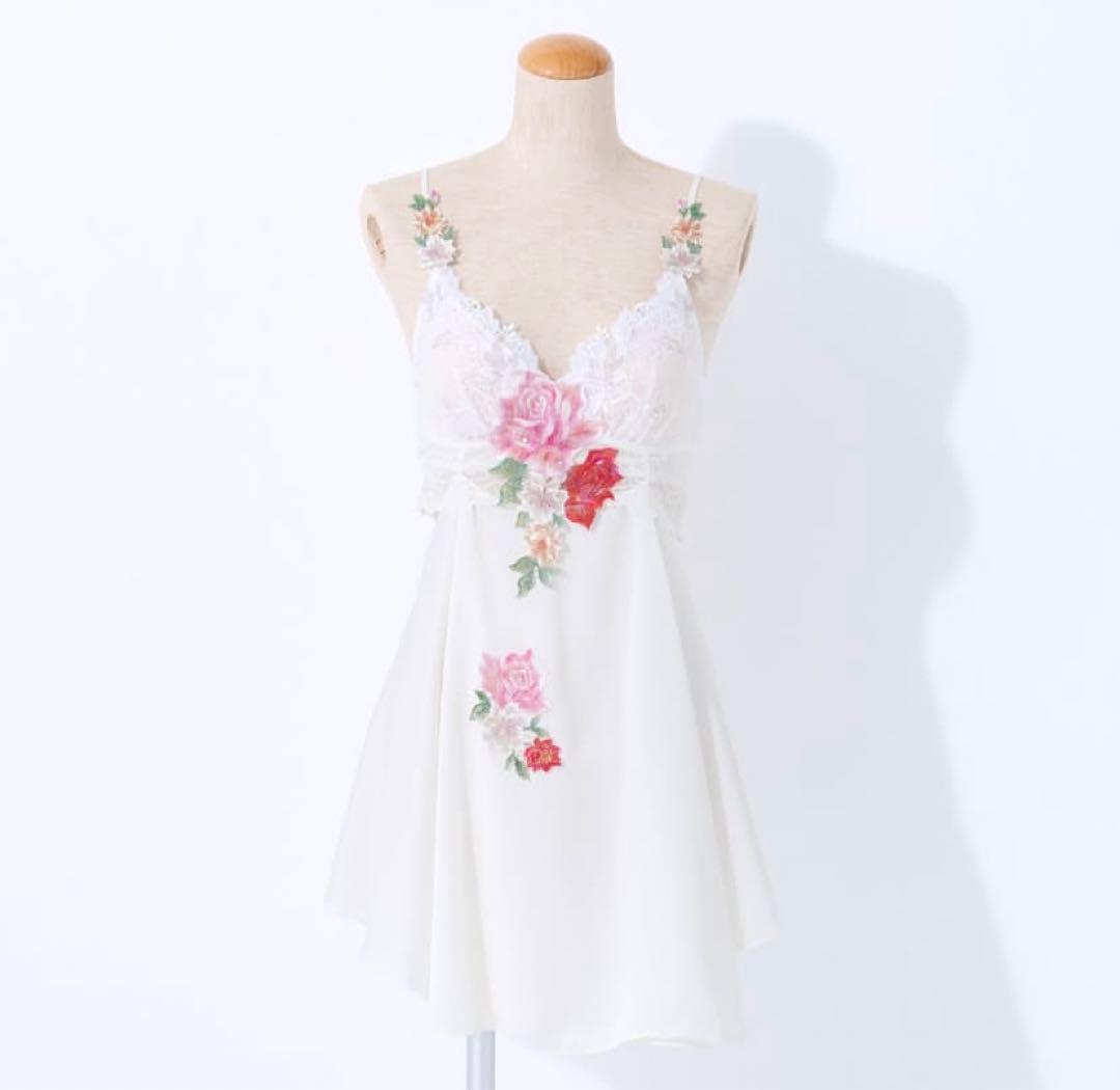 サルート09店舗限定 完売品　ナイトドレス　GRカラー　LLサイズ