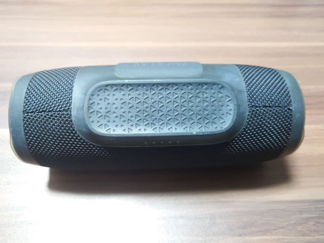 【美品】JBL CHARGE3ポータブルBluetoothスピーカー