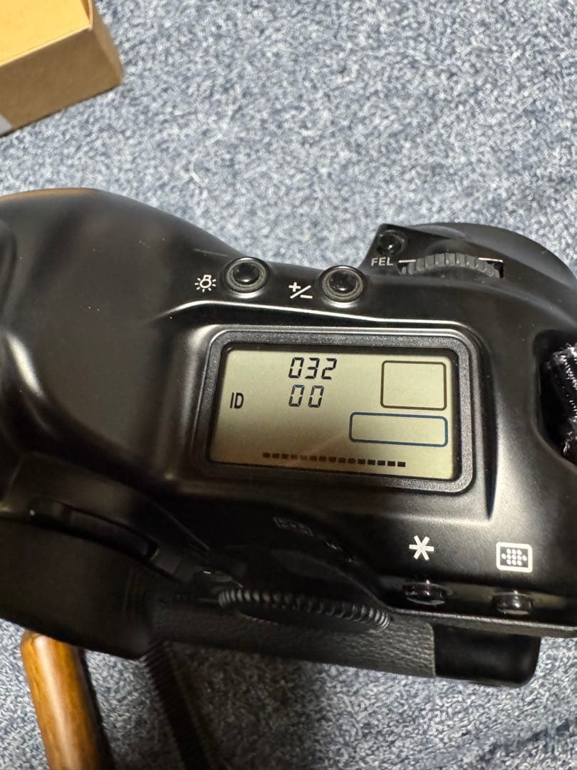 Canon EOS 1 v フィルム一眼レフカメラ