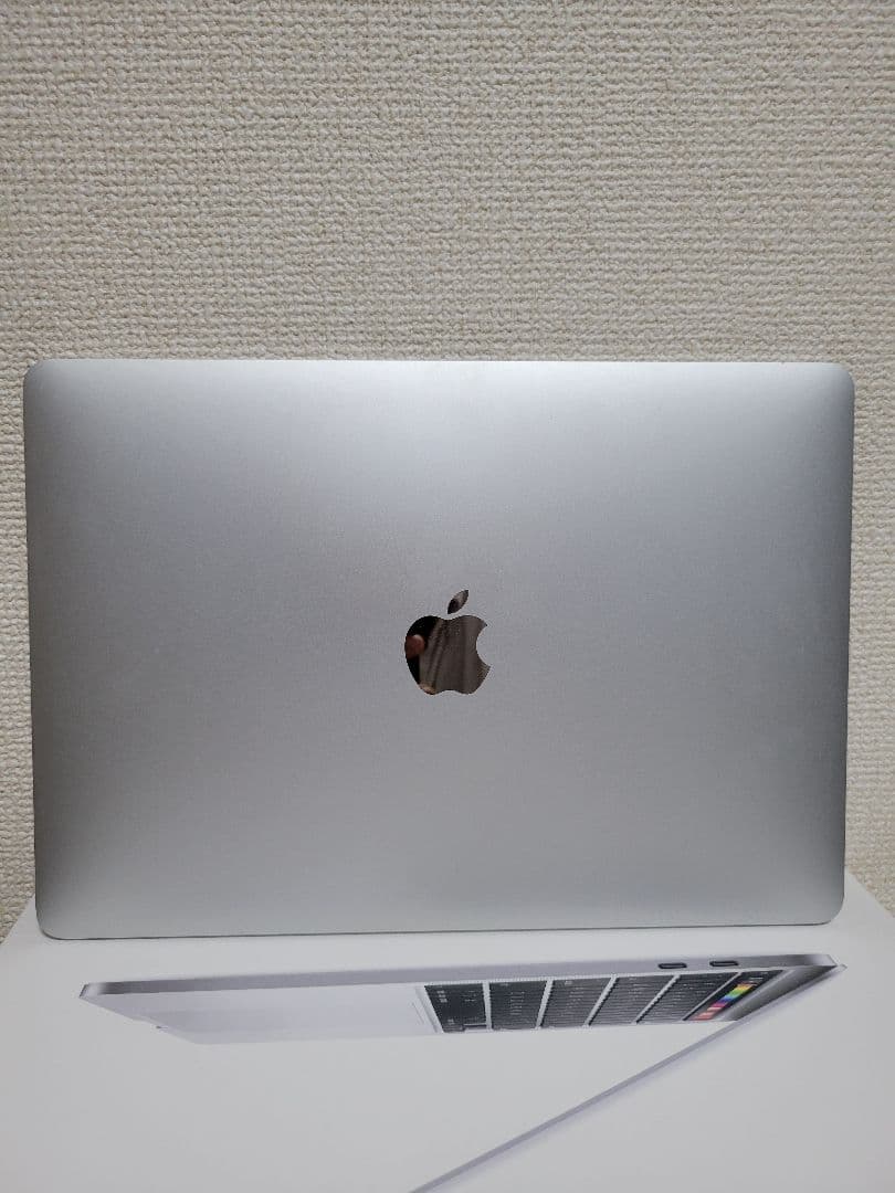 MacBook本体 Macbook Pro 2020 M1 16GB/2TB