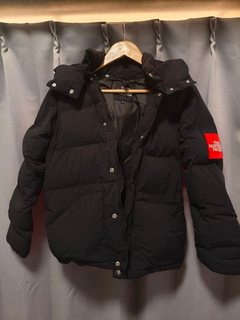 ノースフェイス　ダウンジャケット　s