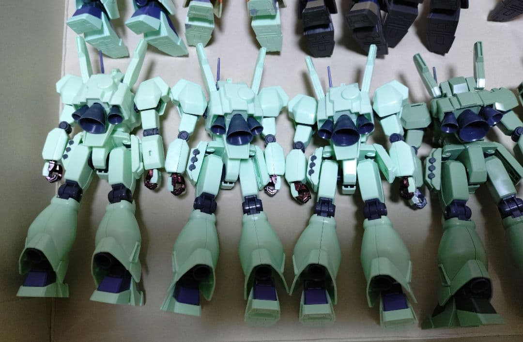 HGジェガン組済みセット