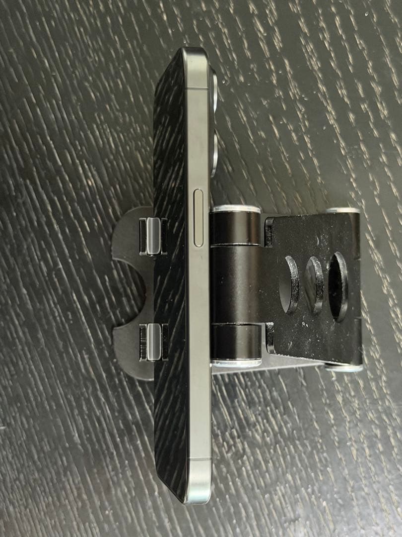 iPhone 15 pro 256 GB ブラックチタニウムSIMフリー