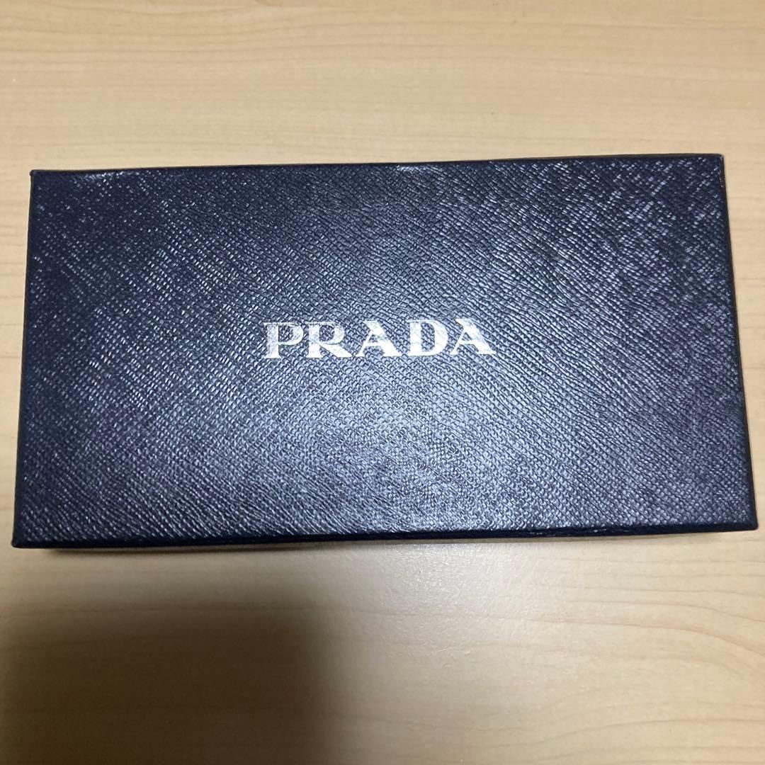 PRADA 青 長財布