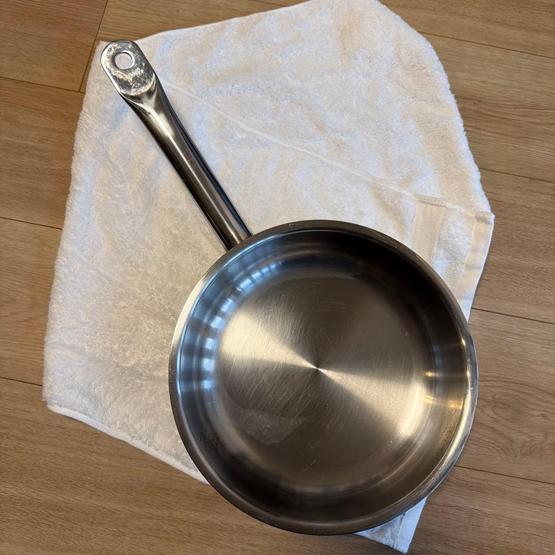 Fissler ステンレススチール フライパン24センチ