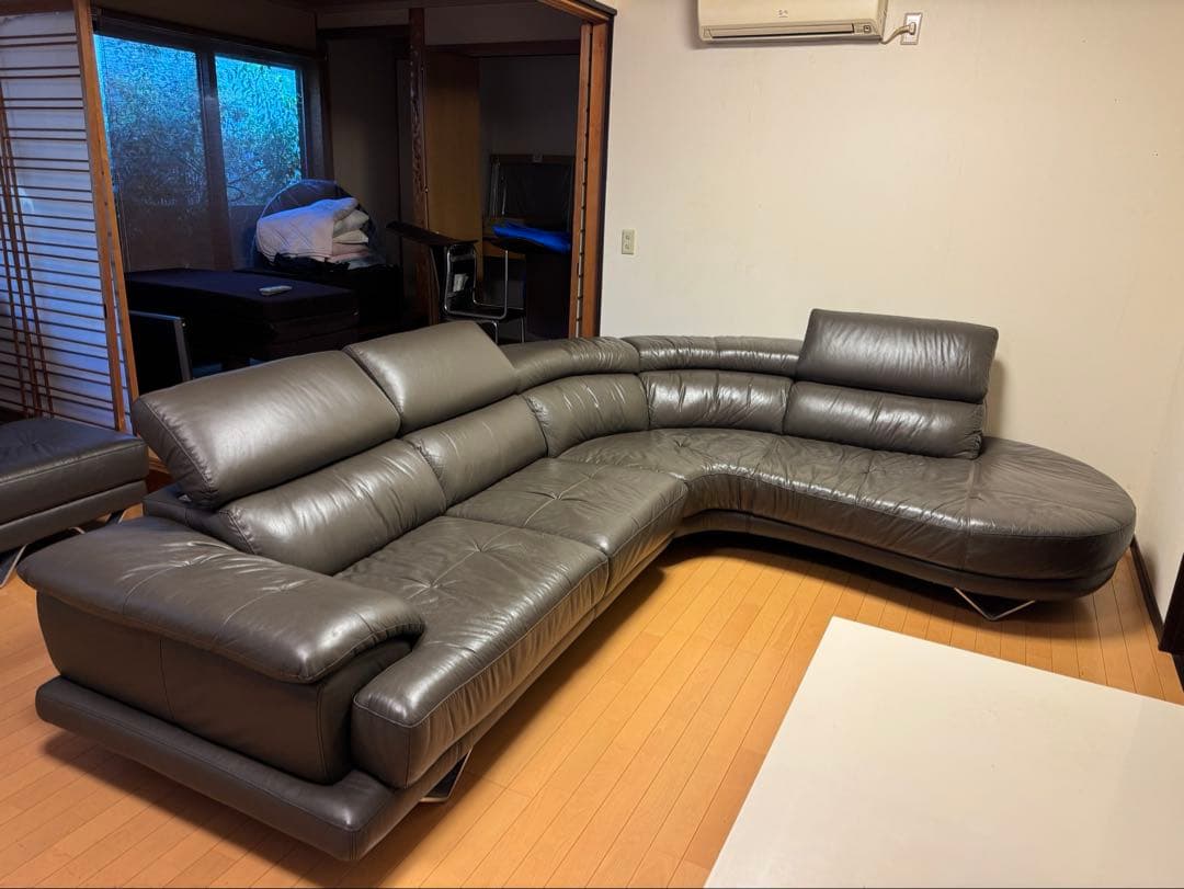 カーブ型ソファ　京都市内であれば直接の受け渡しも相談可