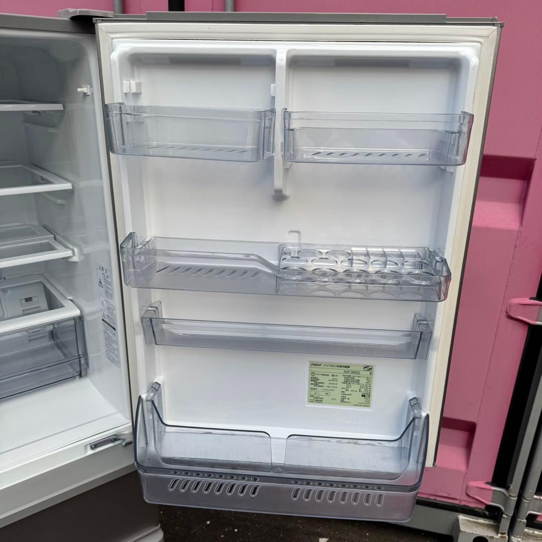 82⭐️2021年製★アクア　冷蔵庫　シルバー　大型　4ドア　355L