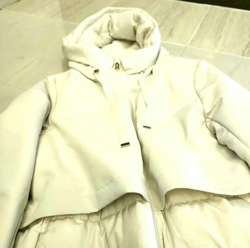 お値下げ！【新品タグ付き】アイボリーのフーテッドダウンコート（LL)