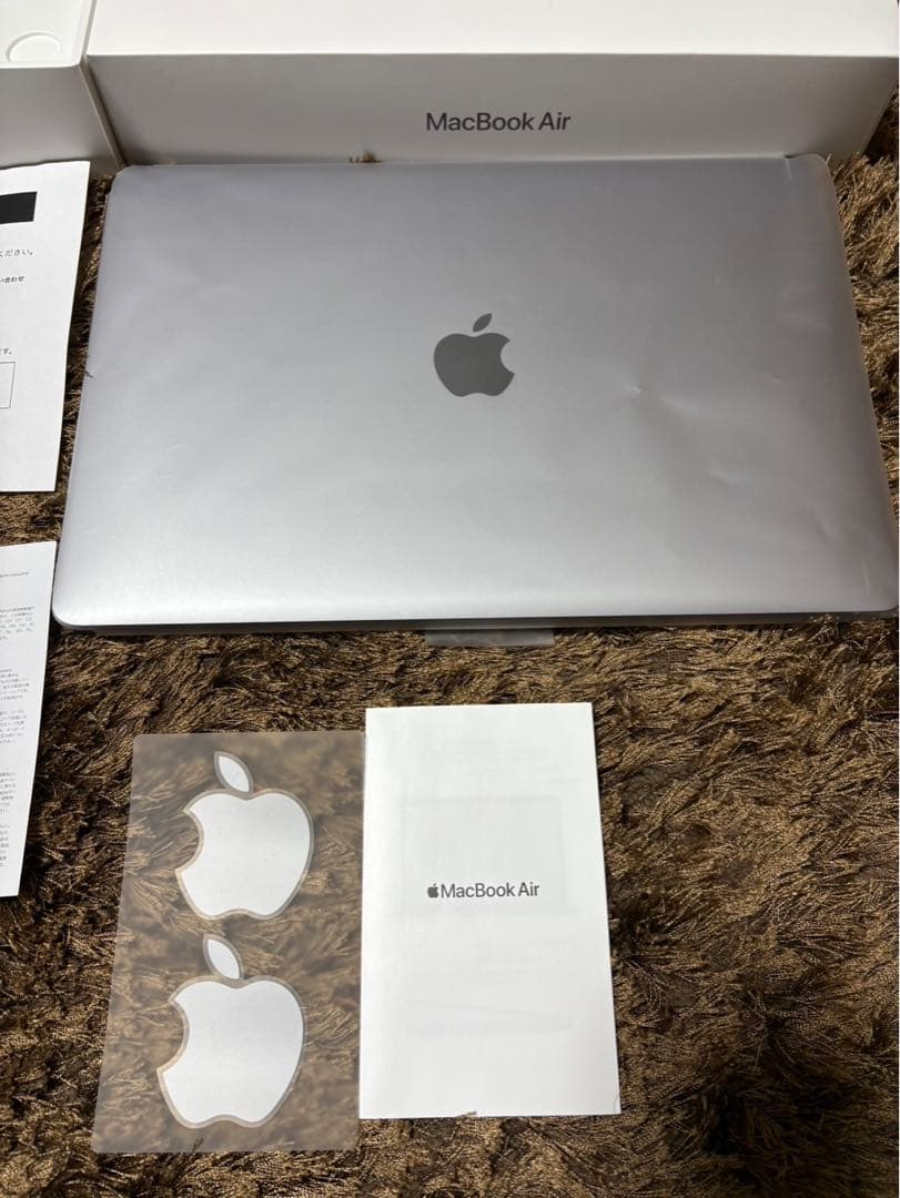Apple M1 MacBook Air 13インチ 256GB残量100%