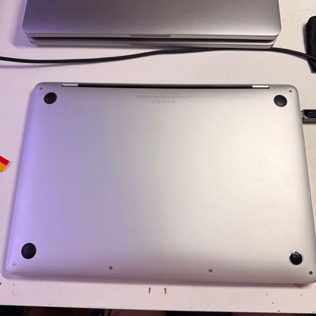 MacBook Pro 13インチ/シルバー i5/8GB/128GB 美品