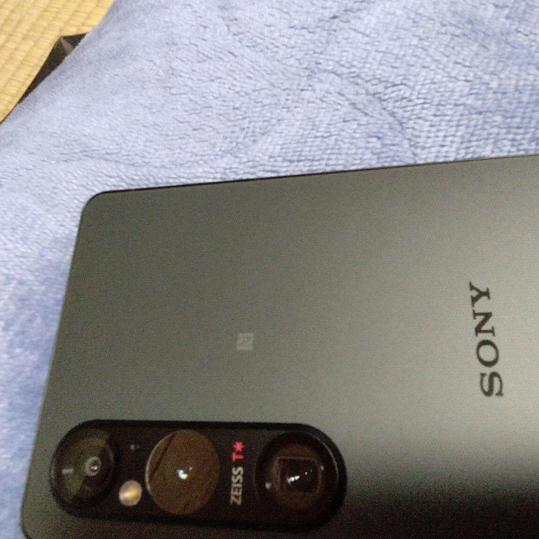 美品　Xperia 1 V SIMフリー版　RAM16GB ROM512G